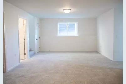 6742 Meadow View Drive S, Fargo, ND 58104 - Photo 15