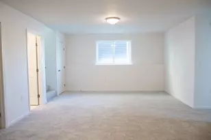 6742 Meadow View Dr S, Fargo, ND 58104 - Photo 15