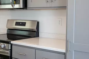 6742 Meadow View Dr S, Fargo, ND 58104 - Photo 7