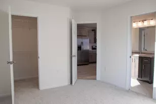 6742 Meadow View Dr S, Fargo, ND 58104 - Photo 13