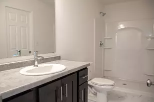 6742 Meadow View Dr S, Fargo, ND 58104 - Photo 11