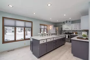 1607 Pleasant Vw Dr, North Mankato, MN 56003 - Photo 9