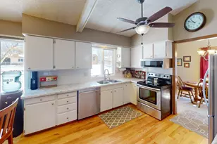 319 Garden Rd, Albert Lea, MN 56007 - Photo 7