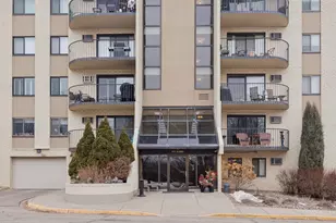 1111 Elway St, Saint Paul, MN 55116 - Photo 1