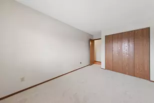 1111 Elway St, Saint Paul, MN 55116 - Photo 13