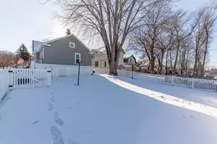 630 N 5th St, Mankato, MN 56001 - Photo 17