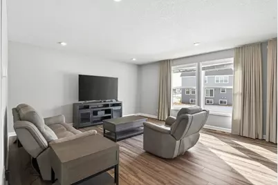 2150 Johanna Circle, Hugo, MN 55038 - Photo 11