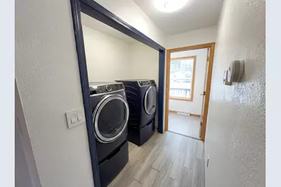 244 Point Douglas Road N, Saint Paul, MN 55106 - Photo 15