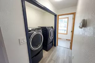 244 Point Douglas Rd N, Saint Paul, MN 55106 - Photo 15