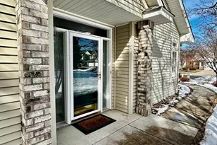 1726 Sunset Dr, Northfield, MN 55057 - Photo 3