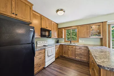 1823 Houle Circle, Hugo, MN 55038 - Photo 5
