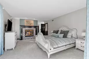 2801 Woods Trail N, Burnsville, MN 55306 - Photo 37