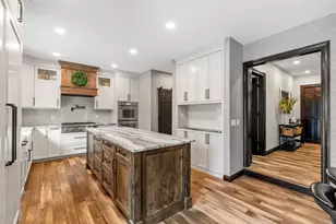 2801 Woods Trail N, Burnsville, MN 55306 - Photo 23