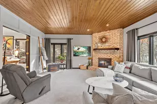 2801 Woods Trail N, Burnsville, MN 55306 - Photo 11