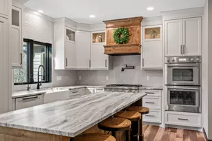 2801 Woods Trail N, Burnsville, MN 55306 - Photo 19