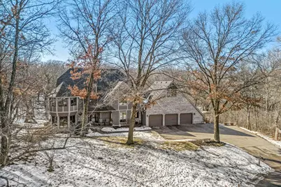 2801 Woods Trail N, Burnsville, MN 55306 - Photo 3