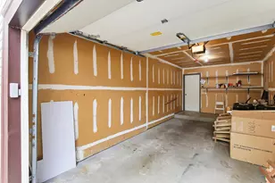 1923 Fox Ridge Dr, West Saint Paul, MN 55118 - Photo 23