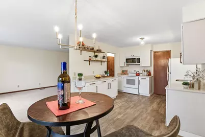 1923 Fox Ridge Drive #B, West Saint Paul, MN 55118 - Photo 7