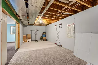 2201 16th Avenue SW, Austin, MN 55912 - Photo 15