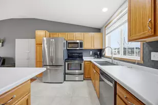 2344 59th Ave S, Fargo, ND 58104 - Photo 9