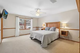 877 Ivy Ln, Eagan, MN 55123 - Photo 25