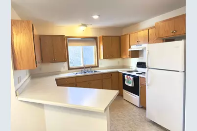 939 Cypress Road #25, Saint Cloud, MN 56303 - Photo 5