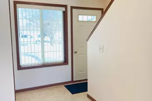 939 Cypress Rd, Saint Cloud, MN 56303 - Photo 7