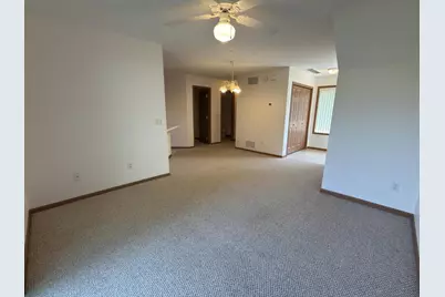 939 Cypress Road #25, Saint Cloud, MN 56303 - Photo 7