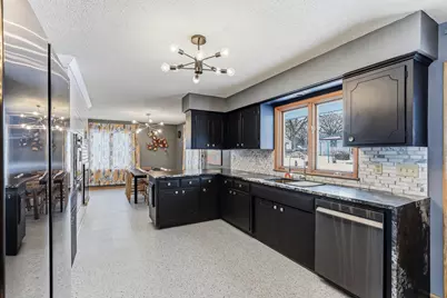 160 Stonybrook Way NE, Fridley, MN 55432 - Photo 13