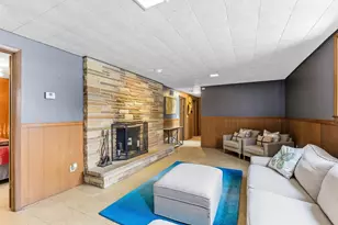 160 Stonybrook Way NE, Fridley, MN 55432 - Photo 17