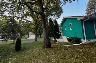 160 Stonybrook Way NE, Fridley, MN 55432 - Photo 51