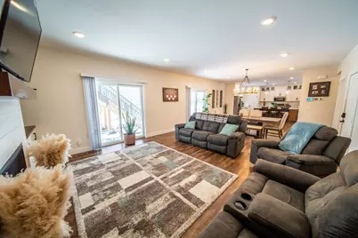 1017 Chester Ave SE, Rochester, MN 55904 - Photo 29