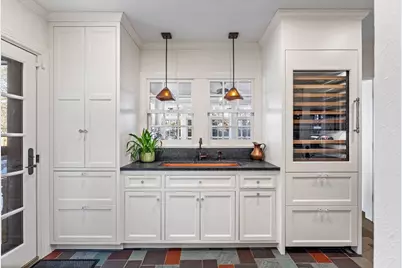 1014 Mount Curve Avenue, Minneapolis, MN 55403 - Photo 21