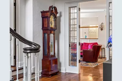 1014 Mount Curve Avenue, Minneapolis, MN 55403 - Photo 35