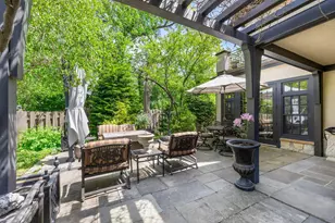 1014 Mt Curve Ave, Minneapolis, MN 55403 - Photo 61