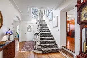 1014 Mt Curve Ave, Minneapolis, MN 55403 - Photo 3
