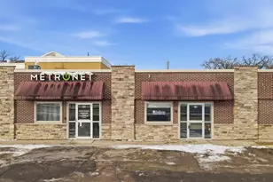 507 1st St NW, Austin, MN 55912 - Photo 1