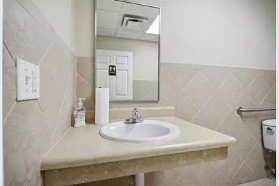 507 1st Street NW #B&C, Austin, MN 55912 - Photo 21