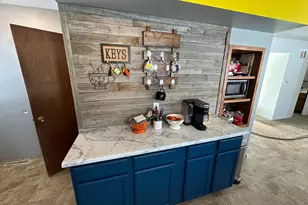 913 Center St E, Roseau, MN 56751 - Photo 5