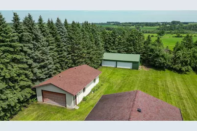 2046 Northwood Lane, Fergus Falls, MN 56537 - Photo 39