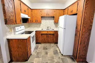 710 Hillcrest St, Baldwin, WI 54002 - Photo 13