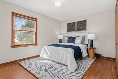 1127 Oakcrest Avenue, Roseville, MN 55113 - Photo 11