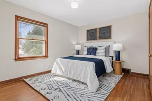 1127 Oakcrest Ave, Roseville, MN 55113 - Photo 5