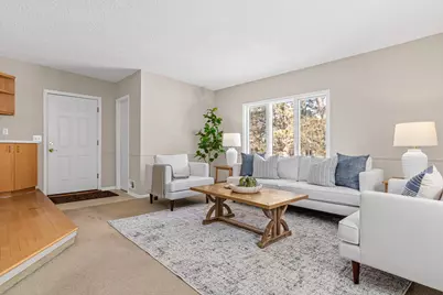 1127 Oakcrest Avenue, Roseville, MN 55113 - Photo 3