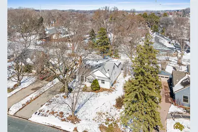 1127 Oakcrest Avenue, Roseville, MN 55113 - Photo 29