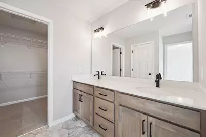 10700 Harbor Lane N, Maple Grove, MN 55369 - Photo 23