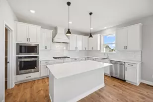 13376 Applewood Trl, Rosemount, MN 55068 - Photo 5