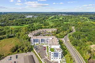 1875 E Shore Dr, Maplewood, MN 55109 - Photo 15