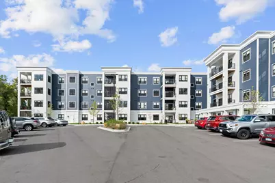 1875 E Shore Drive #302, Maplewood, MN 55109 - Photo 3