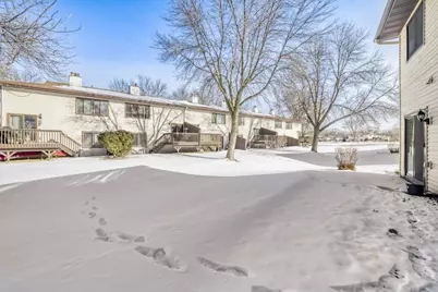 8787 Maplebrook Parkway N, Brooklyn Park, MN 55445 - Photo 25